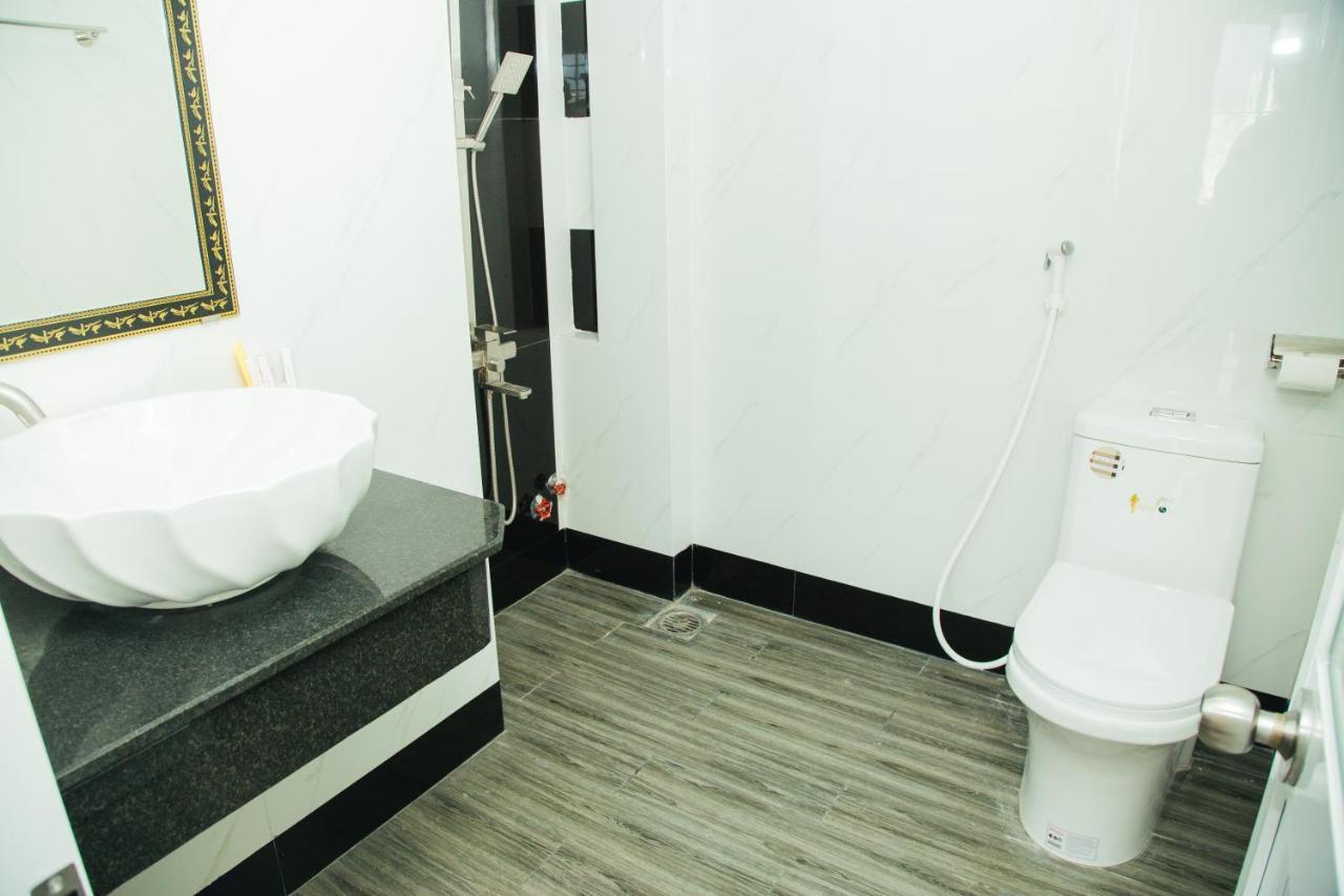 Ngoc Huong Hostel & Apartments Quy Nhơn Extérieur photo
