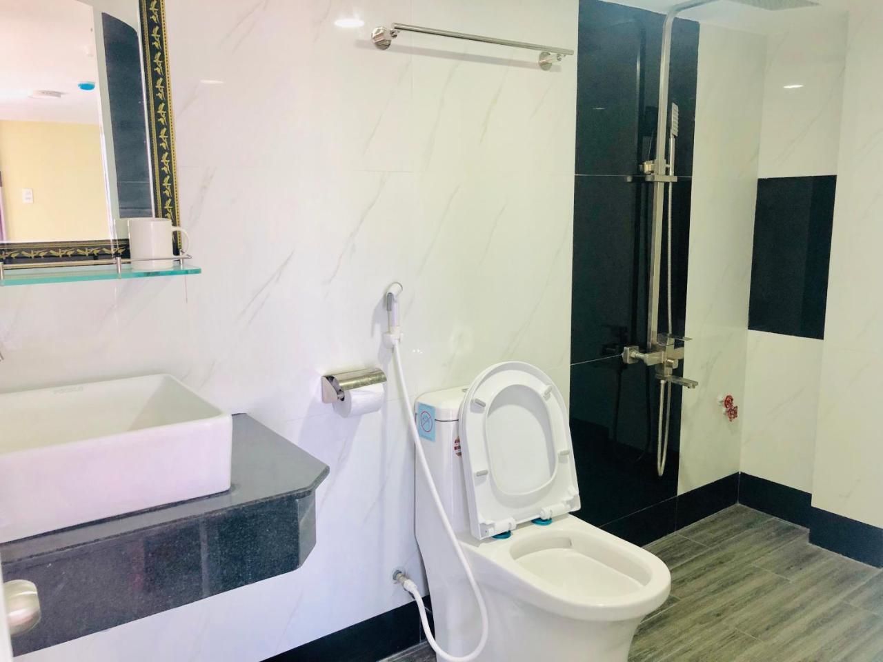 Ngoc Huong Hostel & Apartments Quy Nhơn Extérieur photo