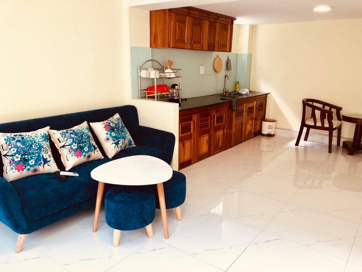 Ngoc Huong Hostel & Apartments Quy Nhơn Extérieur photo